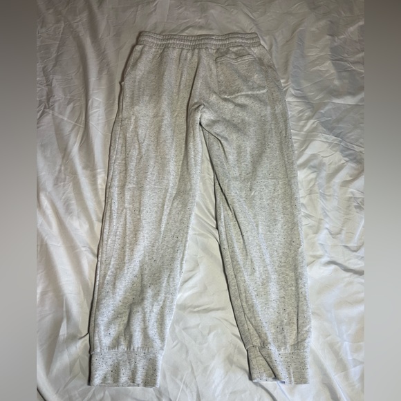 Teen boys size 16, Threads 4 thought, white jogger pants - Picture 6 of 7